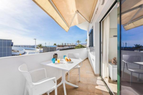 Home2Book Modern Apt Puerto del Carmen, Terrace